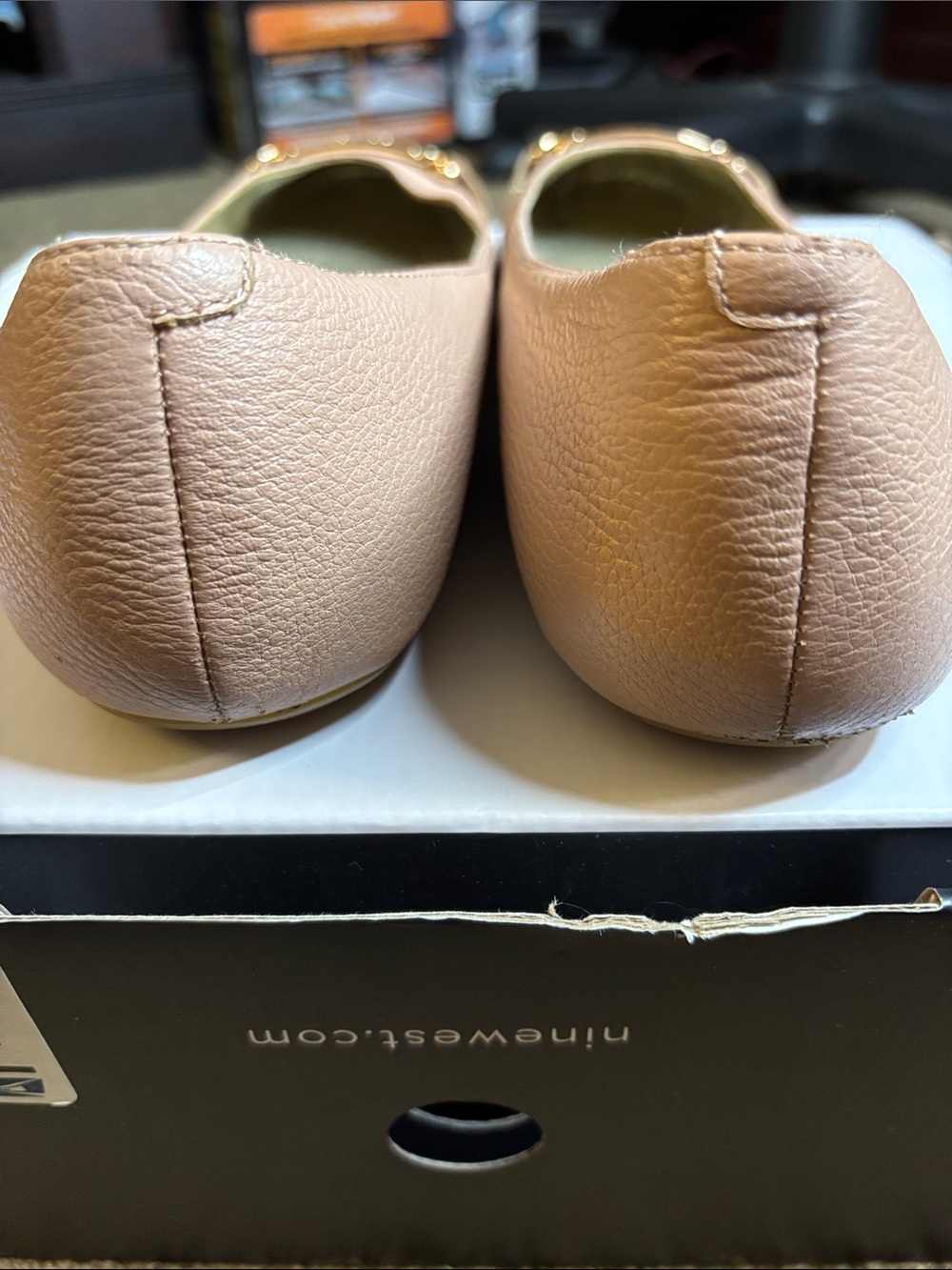 Coach Nude/Pink Leather Chain-Trim Ballet Flats with Gold Plaque - Picture 3 of 4
